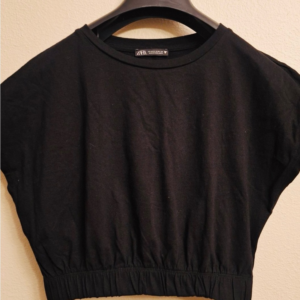 Zara Black Cropped Elastic-Hem Women's Top